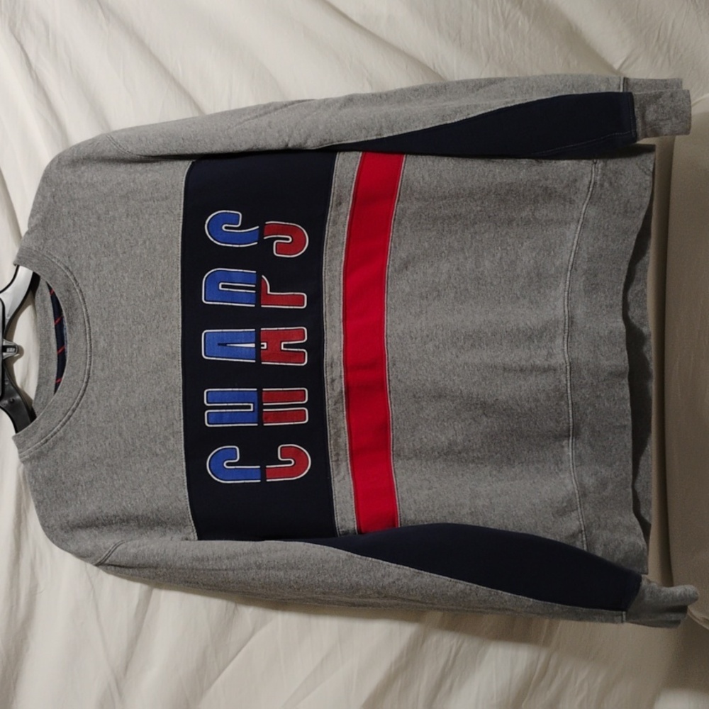 (D-4) Chaps Spellout Crewneck Sweater Sz.M Gently Worn